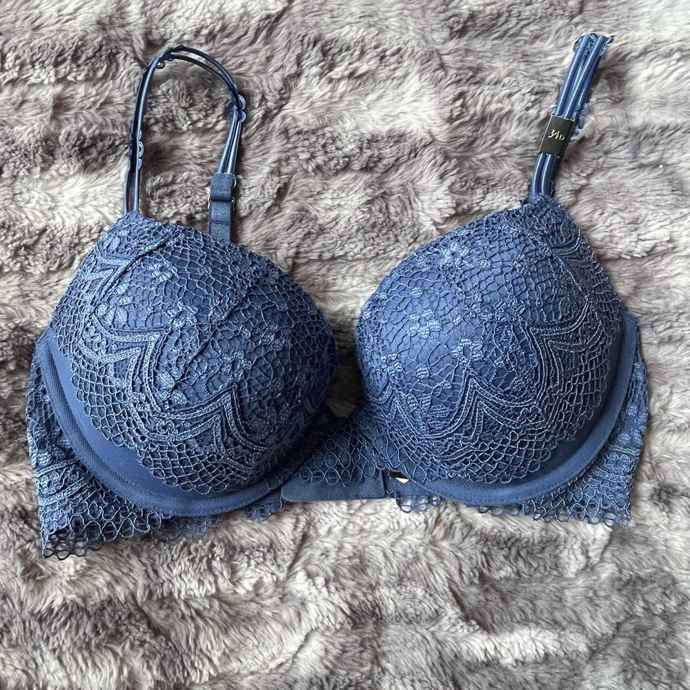 Victoria's Secret Very Sexy Push-Up